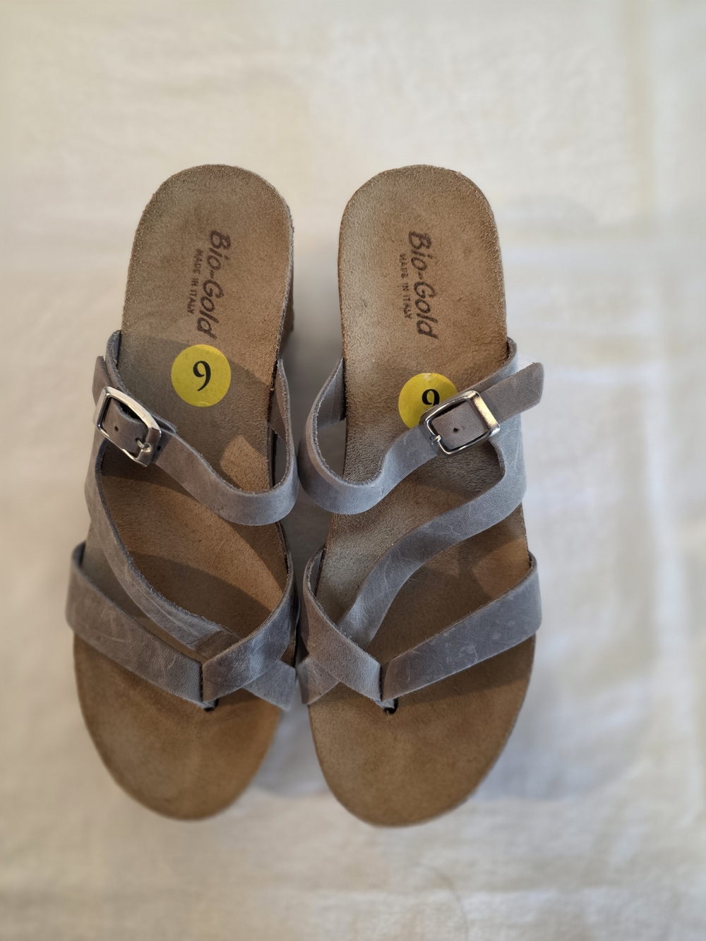 Bio-Gold Women's Grey Suede Strappy Sandals